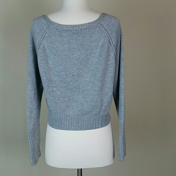 ***SOLD***Athleta grey wool crop sweater size xs - Picture 2 of 5